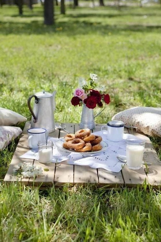 50 Romantic Outdoor Picnic Wedding Ideas – Page 7 – Hi Miss Puff