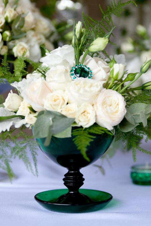 30 Sophisticated Emerald Green Wedding Ideas – Page 2 – Hi Miss Puff