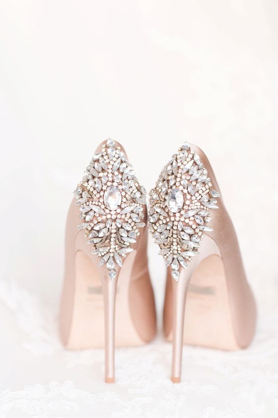 pretty bridal shoes