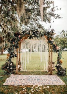 ️ 20 Boho Wedding Arches, Altars And Backdrops - Hi Miss Puff