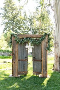 Rustic Old Door Wedding Backdrop and Ceremony Entrance Ideas