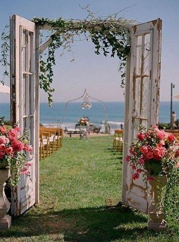 22 Rustic Old Door Wedding Backdrop and Ceremony Entrance Ideas – Hi