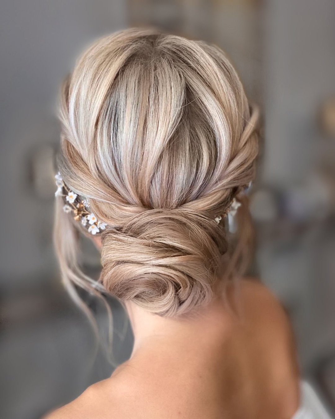 ️ 45 Wedding Hairstyles For Thin Hair 2024 Guide And Tips 0474