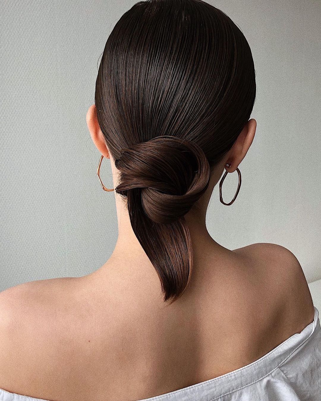 30 Chic and Versatile Hairstyles for the Fashion-Forward Bride : Half Up  for Dark Hair